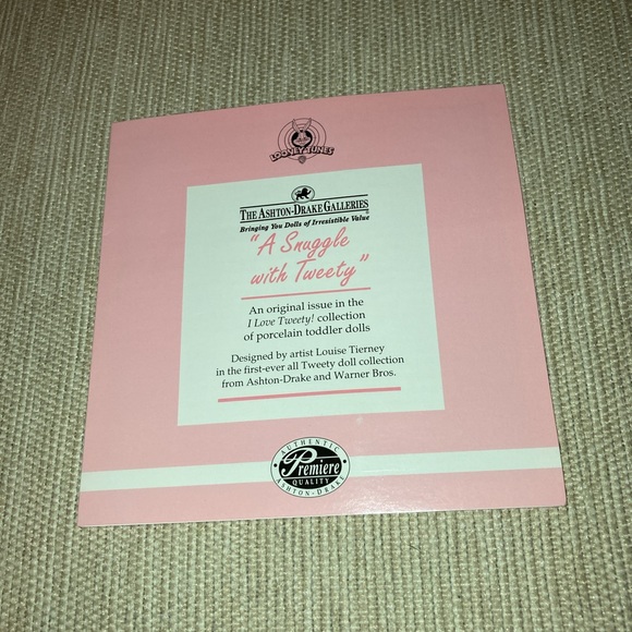 NEW “A SNUGGLE WITH TWEETY” #93023 ASHTON-DRAKE - ORIGINAL BOX & COA - Picture 6 of 17